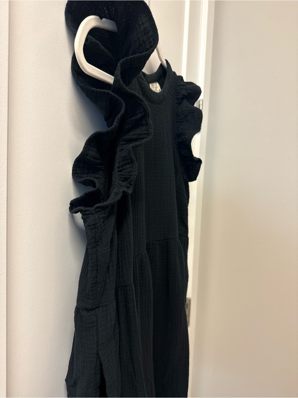 Universal Thread Black Tiered Ruffle Sleeve Maxi Dress Size Medium - Picture 8 of 16